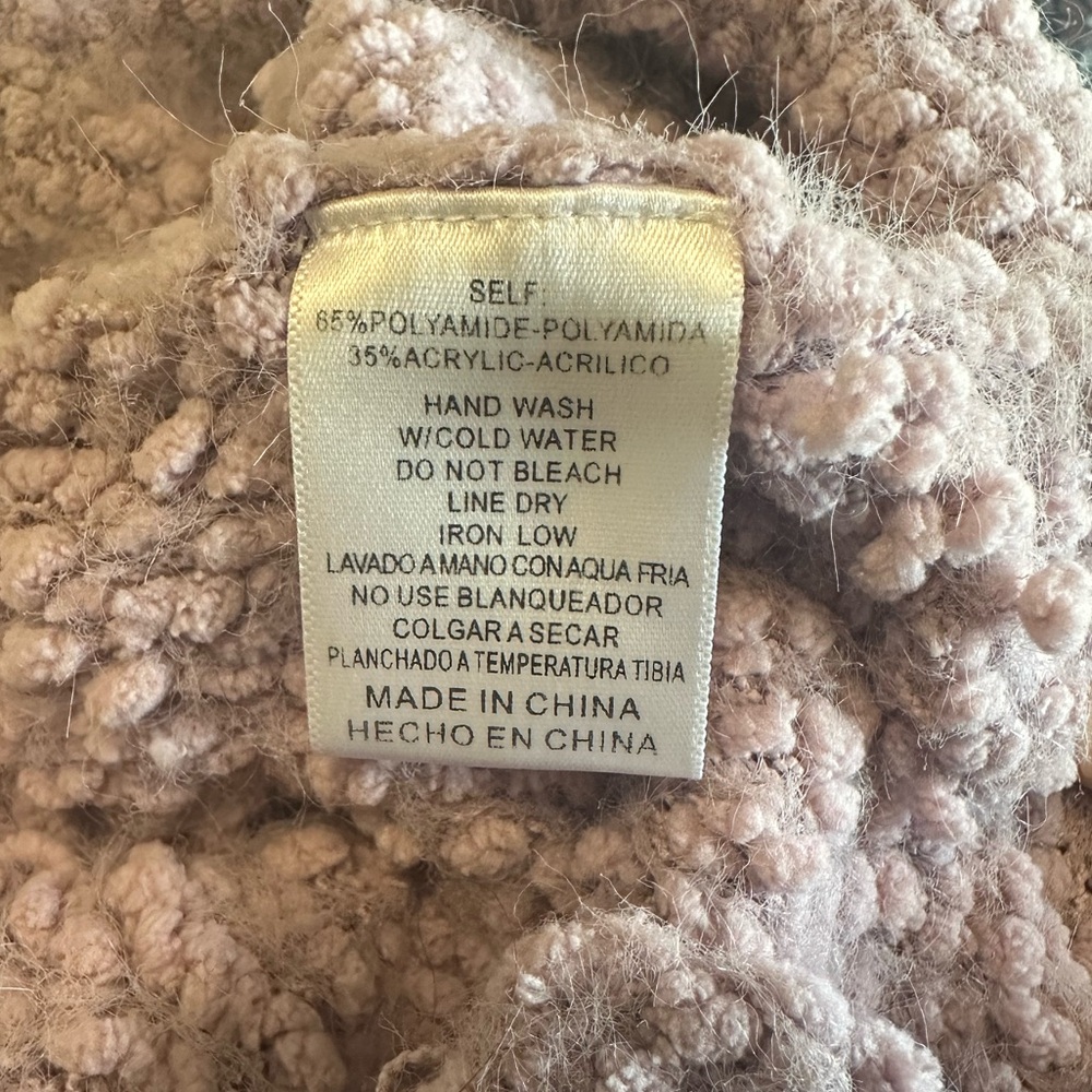 Light Purple Knit Sweater - Large - Picture 4 of 5